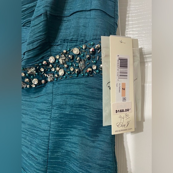 - NWT Eliza J. Green Emerald Dress Size 2 - Picture 10 of 12